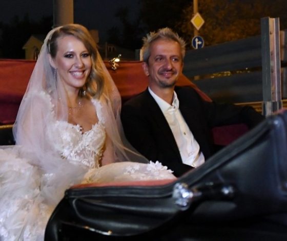 Что мама Ксении Собчак думает о Констатине Богомолове, откровенном танце дочери на свадьбе и их поездке на катафалке в ЗАГС