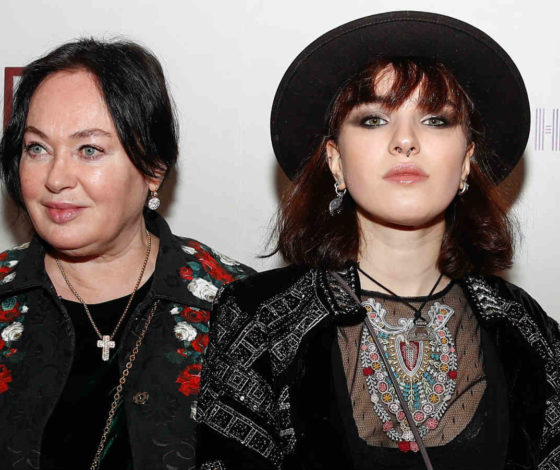 С голой грудью: дочь Ларисы Гузеевой поделилась откровенными фото