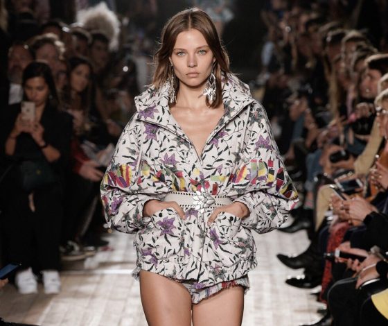 Алеся Кафельникова на показа Isabel Marant в Париже! Все шоу здесь