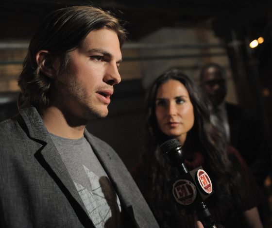 Эштон Кутчер ответил на обвинения Деми Мур в изменах. Ну, почти…