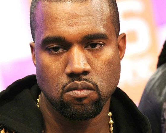 Это очень смешно: с чем сравнивают в Twitter новые Yeezy?