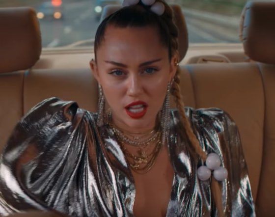 Опасно худая! Фанаты волнуются за Майли Сайрус