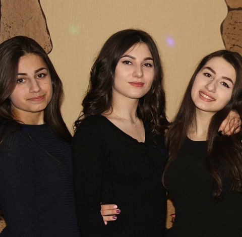 Судебное разбирательство продолжается: дело старших сестер Хачатурян рассмотрит суд присяжных