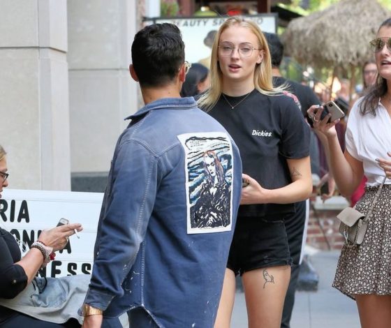 Тренд для парочек: носи одежду с лицом своей второй половинки!