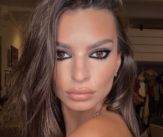 Что нужно сделать ради такой фигуры?! Новый выход Эмили Ратаковски