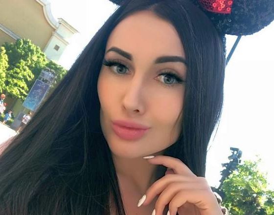 Дно пробито: Андрей Малахов раскрыл ценник эскортниц из «Рынка шкур»