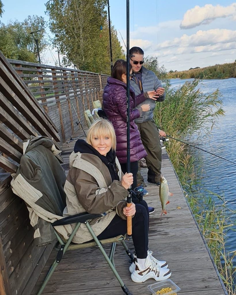 Валерия рыбачит в Астраханской области