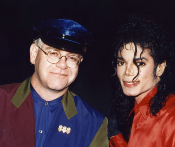 «Он был по-настоящему психически болен»: Элтон Джон рассказал, каким был Майкл Джексон