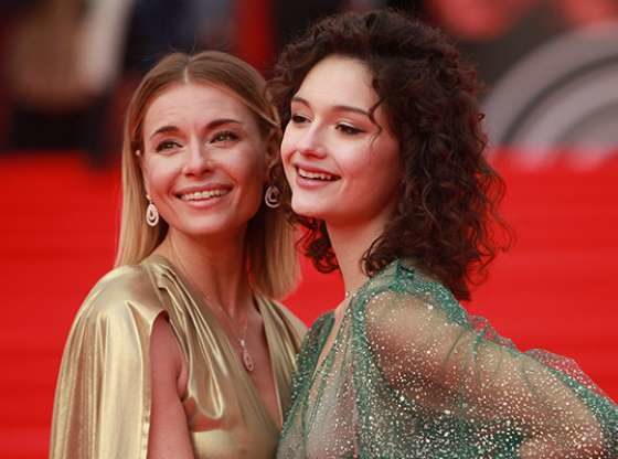 18-летняя дочь Любови Толкалиной выходит замуж! Кто стал ее избранником?