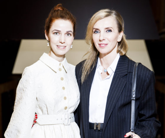 Светлана Бондарчук, Оксана Акиньшина и Мария Кожевникова на показе Алены Ахмадуллиной