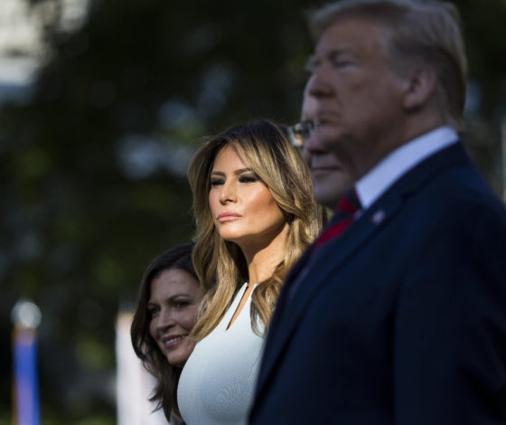 Стиль Первой леди: новый выход Мелании Трамп в пальто