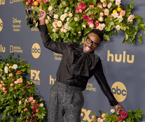 Теперь официально! Билли Портер сыграет крестную фею в «Золушке»