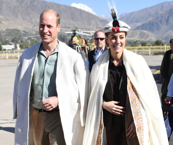 Королевский тур продолжается: куда сегодня отправились Кейт Миддлтон и принц Уияльм?