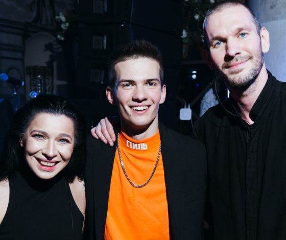 Неоновая вечеринка! Как прошел день рождения Ильи Колунова?