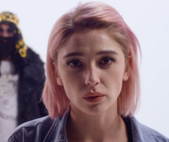 Смешно: Настя Ивлеева ответила на вопросы подписчиков