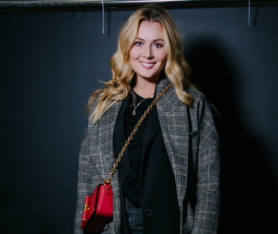 Мария Кожевникова, Аврора и Инна Маликова на показе Humariff