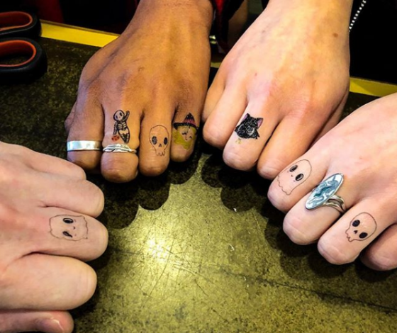 Для тех, кому мало костюма: татуировка к Хэллоуину