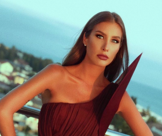 Цифра дня: домашняя обувь Кети Топурия стоит 131 тысячу рублей