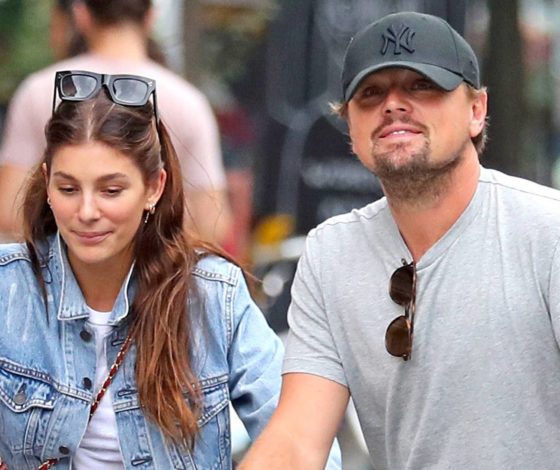 Каникулы: Леонардо ДиКаприо и Камила Морроне отдыхают на пляже