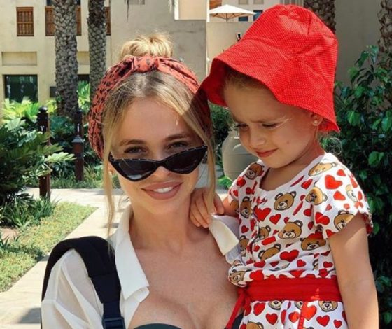 Так трогательно! Самые милые фото звёзд с детьми