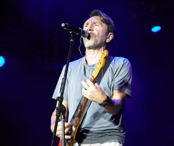 «Дал много жизненных советов»: Сергей Шнуров рассказал о музыке в рамках ПМЭФ