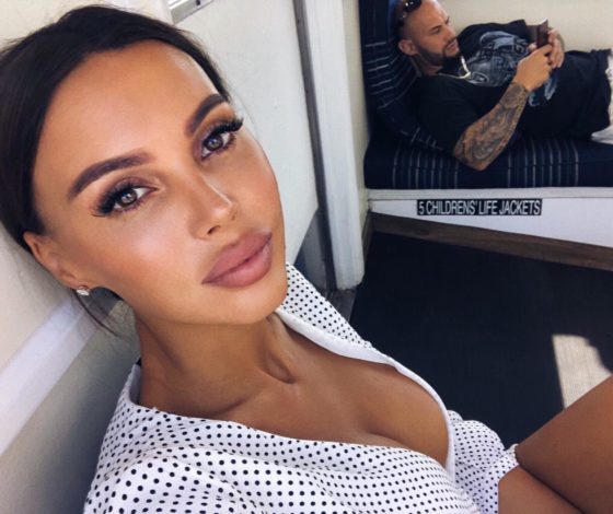 На ночь глядя: ну очень глубокие звездные декольте