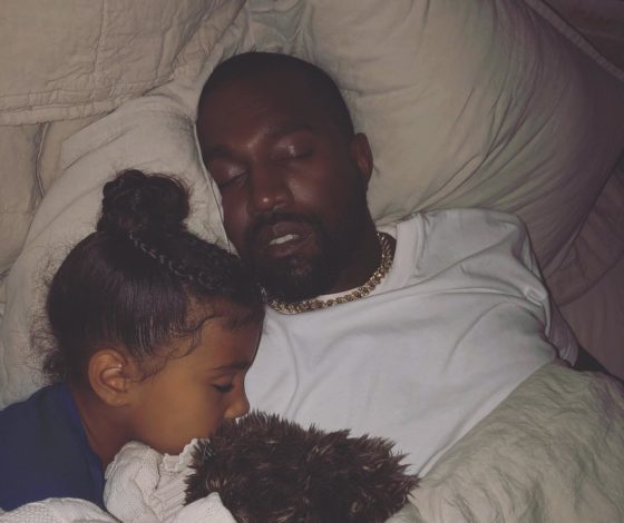 В Сети смеются над Канье Уэстом. Рэпера подвела дочь!