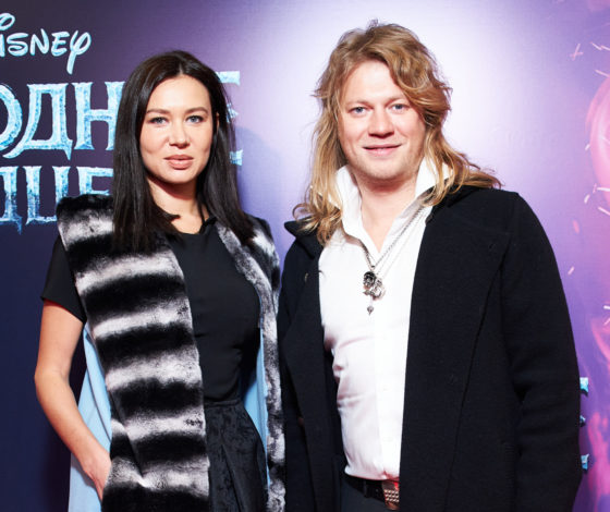 Роман Архипов, Сергей Пенкин и Елена Борщева на российской премьере мультфильма «Холодное сердце 2»