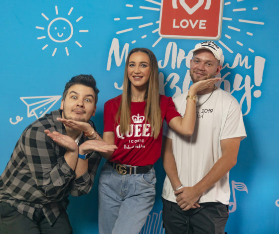 Ольга Бузова в Утреннем шоу «Красавцы» Love Radio: о «Евровидении 2020» и квартире за 120 миллионов