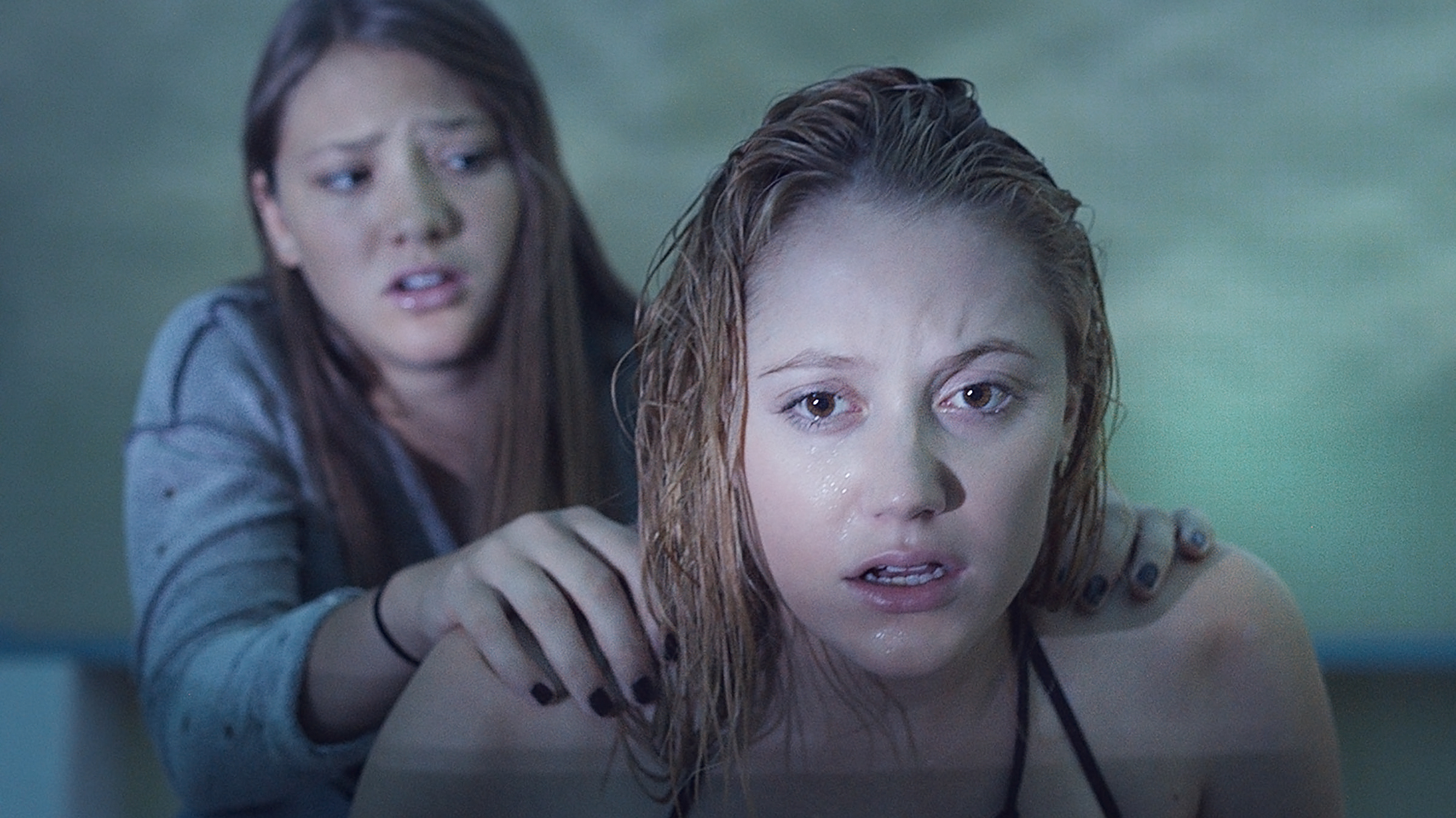 Ужас лета. It follows (Дэвид Роберт Митчелл, 2014). Оно следует за тобой 2015.