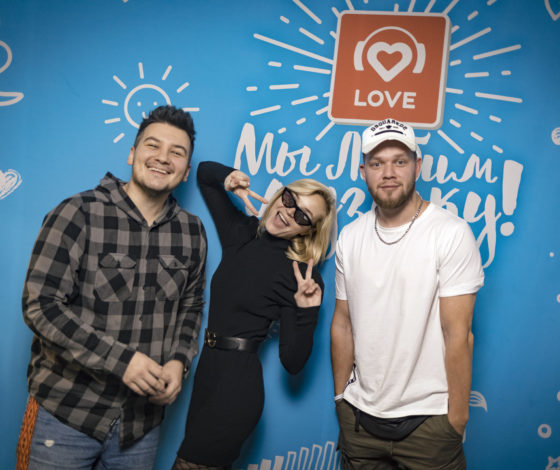 Полина Гагарина в Утреннем шоу «Красавцы» Love Radio: о возлюбленной сына и самых лицемерных артистах