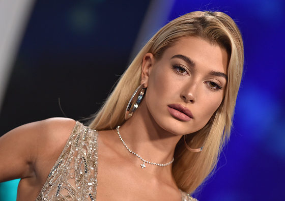 В день рождения Хейли Бибер: как выглядела модель до пластики?