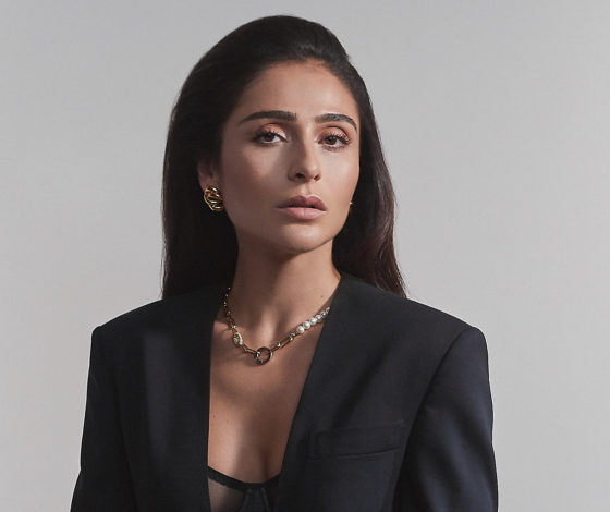 Утепляемся: самые крутые брючные костюмы к зиме