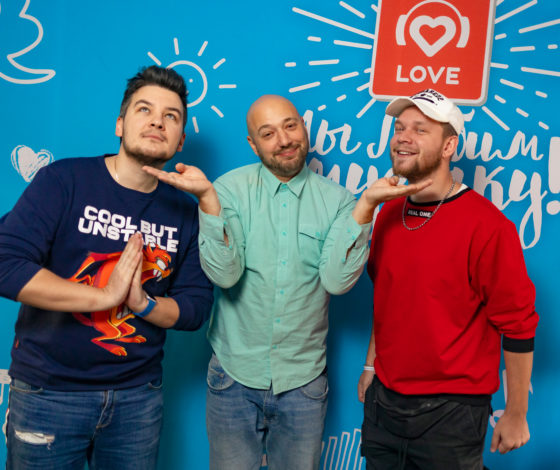 Markoni в Утреннем шоу «Красавцы» Love Radio: о комплексах и семье