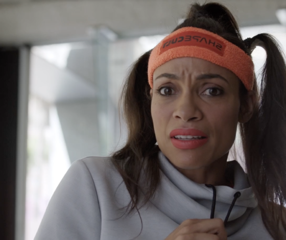 «Странный город» и еще 4 комедийных сериала на вечер