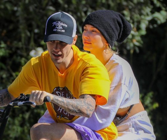 Как живут Биберы: занятия танцами и прогулки на велосипеде