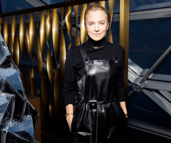 Виктория Шелягова, Саша Савельева и Илья Бачурин на бранче в честь открытия зимнего сезона на Красной Поляне