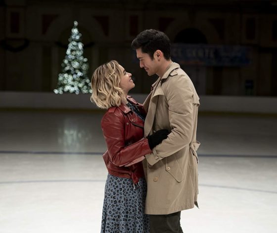 Что смотреть в кино прямо сейчас: ромком с Эмилией Кларк и другие новинки