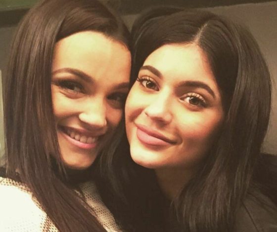 У Кайли и Кендалл Дженнер есть двоюродная сестра. Факты о ней