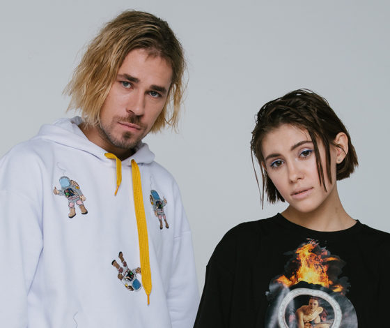 Звезды шоу «Песни» на ТНТ Максим Свобода и Кристина Кошелева советуют, что подарить на Новый год