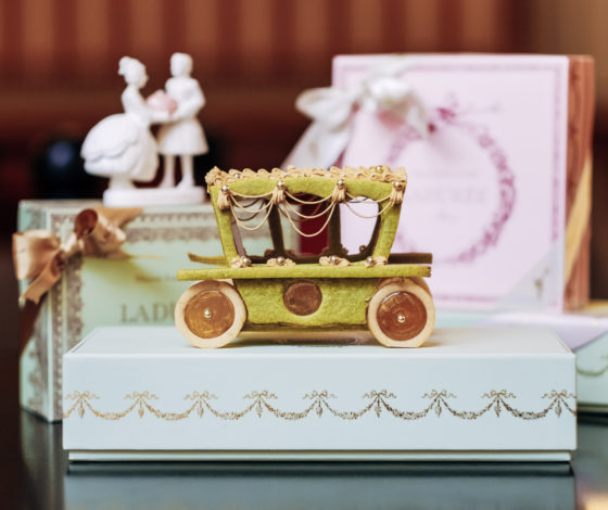 Кондитерская Ladurée: десерт для праздничного стола