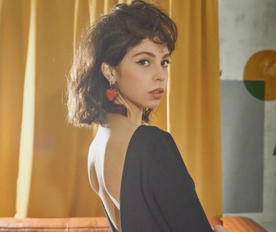 В этом ты точно понравишься его маме. Тут платья для семейной новогодней вечеринки