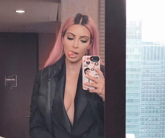 Конец десятилетия: вспоминаем, как звезды выглядели тогда и сейчас