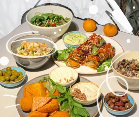 Кафе «5+2»: новогодний стол с собой