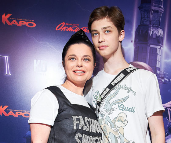 Завидный холостяк! У 17-летнего сына Натальи Королевой сразу несколько девушек
