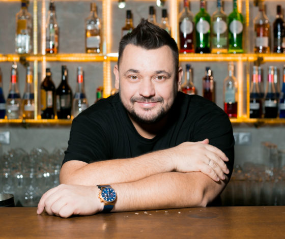 Вечеринка в честь дня рождения бара Сергея Жукова