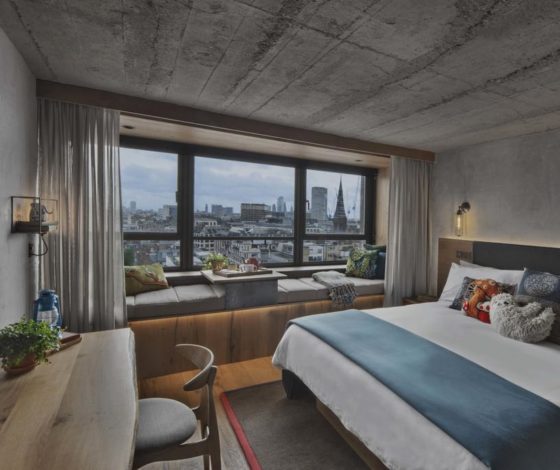 Миллиардер из США построил отель «Домик на дереве» на крыше небоскреба