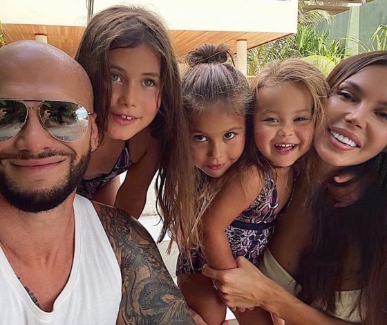 Оксана Самойлова и Джиган устроили вечеринку в честь игрушки