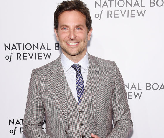 Брэд Питт, Сальма Хайек и Брэдли Купер на кинопремии National Board Of Review Gala