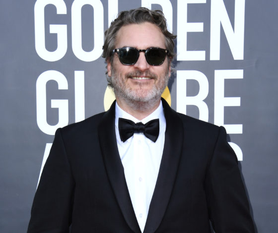 Хоакин Феникс пропустил вечеринку Netflix, чтобы посетить скотобойню